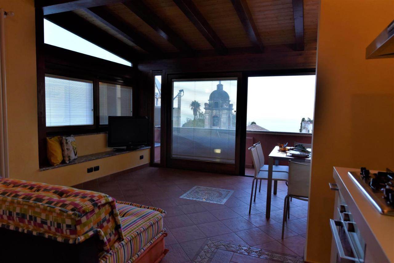 Ferienwohnung Taormina Collection: Iside Exterior foto